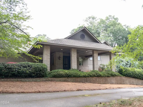 1794 Lincoln Cir, Macon, GA 31211