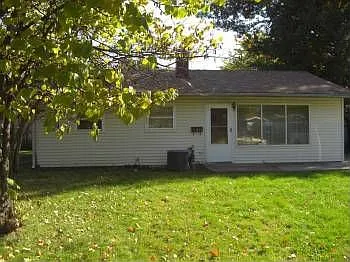 4621 Thrush Dr photo 1