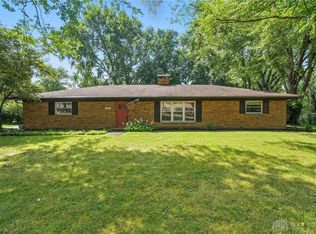 196 Jenny Ln, Dayton, OH 45459