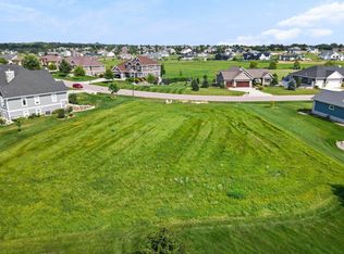 6683 Covered Bridge Trl, Sun Prairie, WI 53590