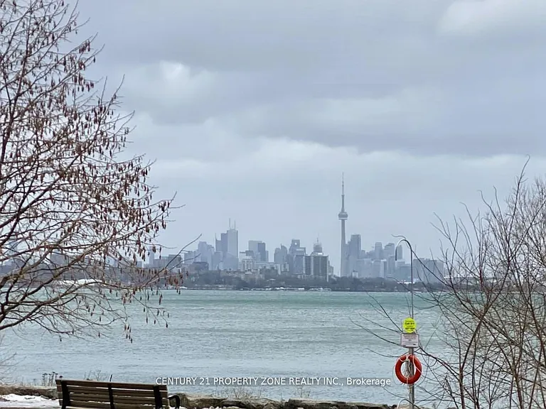 38 Annie Craig Dr #2207 — Photo 3