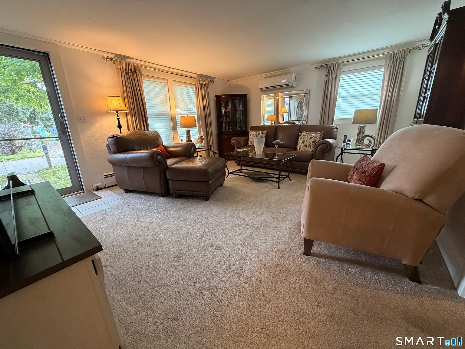 2 bed, 2.0 bath, 1428 sqft, $3,500 — Photo 3
