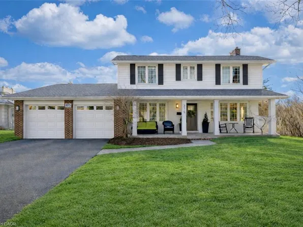 275 Camborne Cres, Burlington, ON L7N 2A4