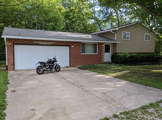 4059 Seiler Rd, Dorsey, IL 62021