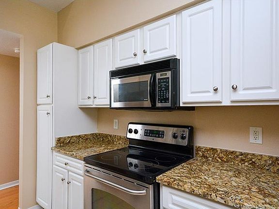 5th image of 1810 E Palm Ave APT 1202