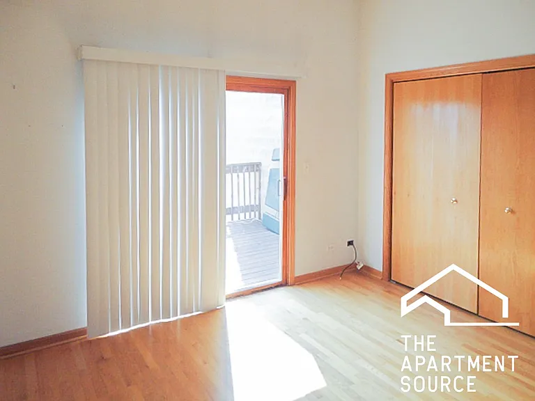 2719 N Wayne Ave #3 — Photo 6