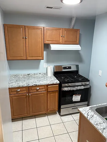 680 Dixwell Ave #1 Photo 1 680 Dixwell Ave #1 Photo 1