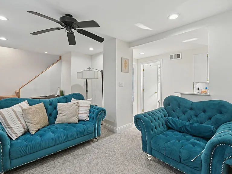 5017 N Meade Ave #CH — Photo 5