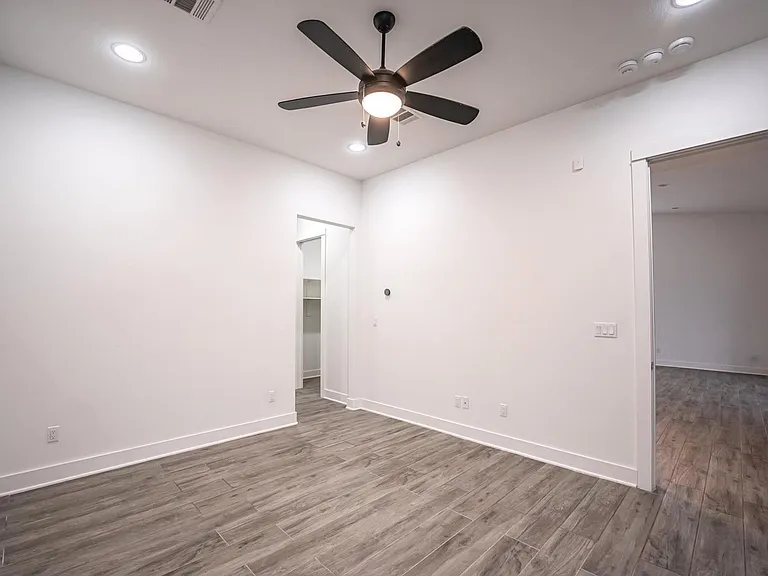 2109 Bella Vis — Photo 14