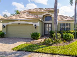 2000 Timarron Way, Naples, FL 34109