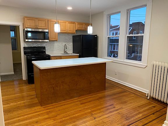 Kitchen / Dining