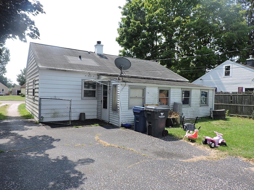 2nd image of 4656 Saint Francis Ln