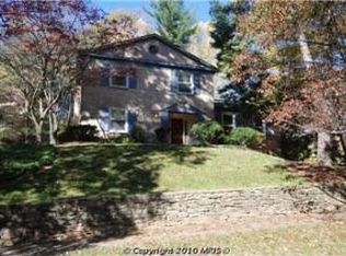2295 Dunster Ln, Potomac, MD 20854
