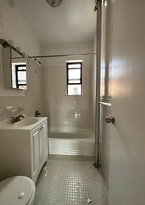 Rented by Oxford Property Group | media 5