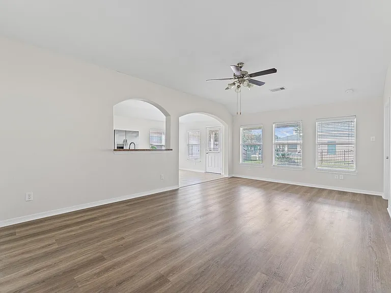 18107 Cypress Mist Ct — Photo 4