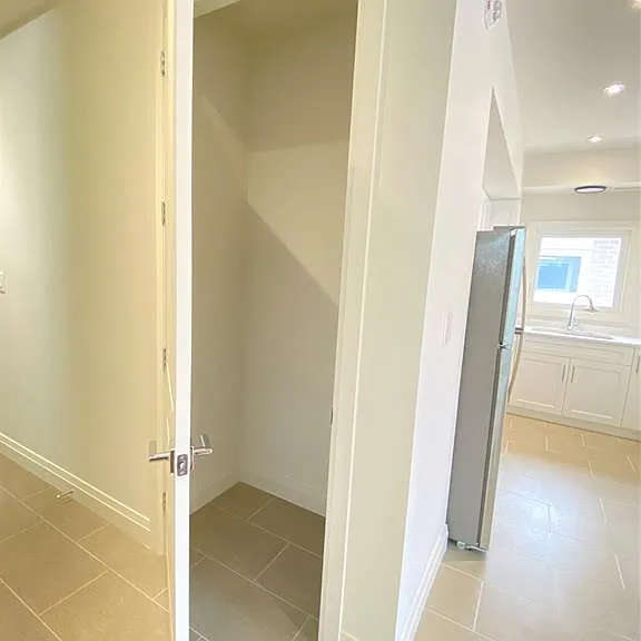 233 Watson Ave #305 — Photo 6