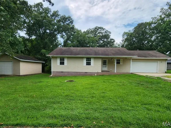 397 County Road 4413, Poplar Bluff, MO 63901