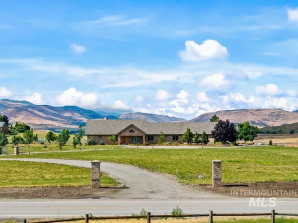 9650 N Highway 52, Emmett, ID 83617