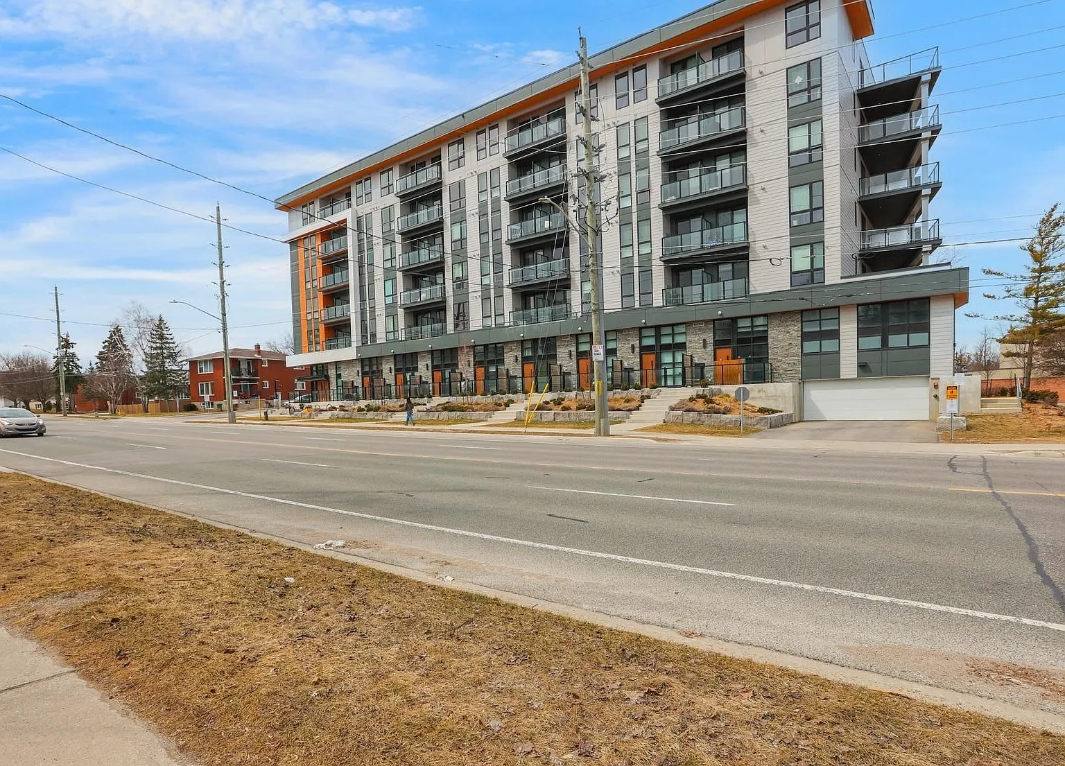 1 bed, 660 sqft, $1,675 — Photo 2
