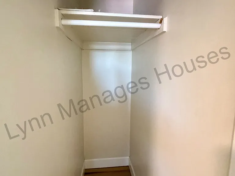 600 Central Ave #11 — Photo 4