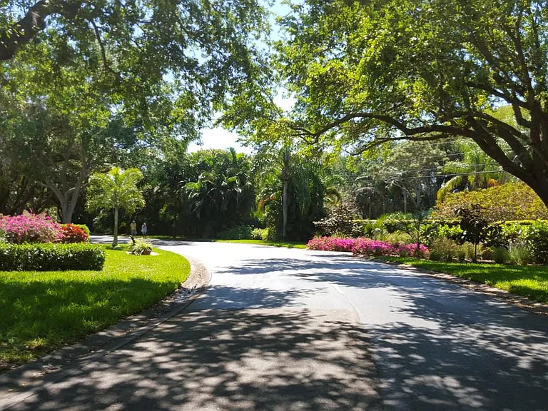 620 Beachwalk Cir #1 — Photo 25