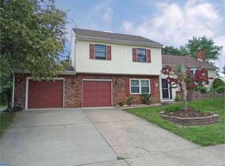 501 Concord Ln, Fairless Hills, PA 19030