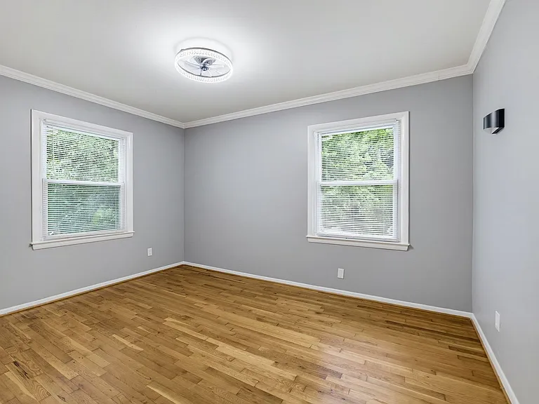 3051 Highland Dr SE — Photo 18