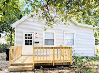709 S Evans St, Bloomington, IL