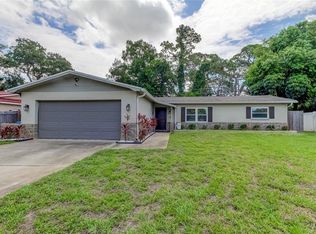 7863 91st St, Seminole, FL 33777