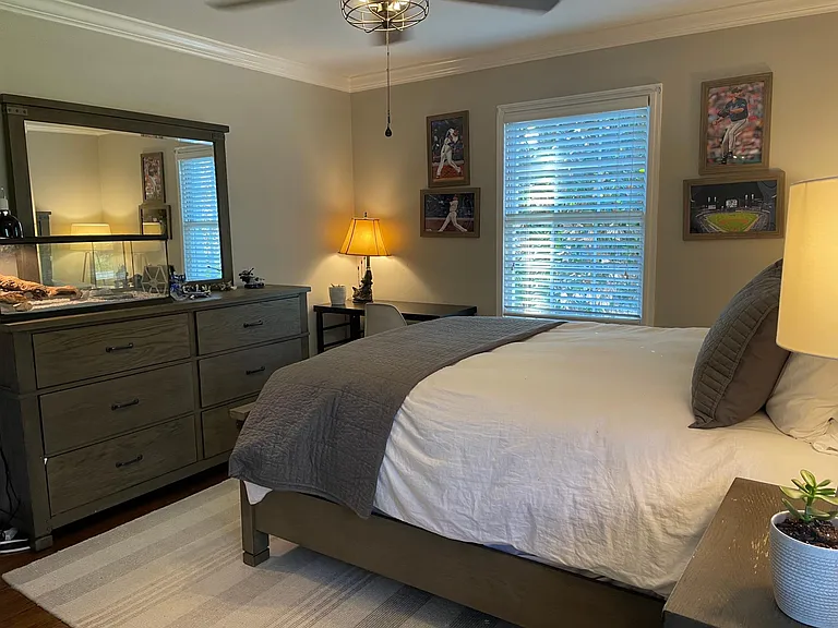 4044 Emma Ln NE — Photo 30