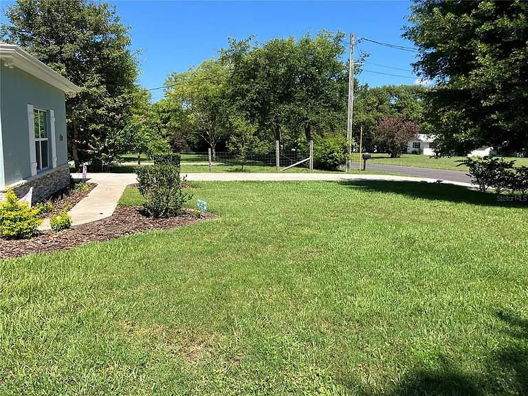 3834 Charter Rd — Photo 6