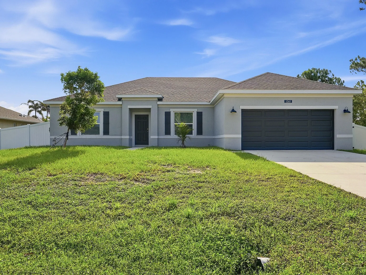 4 bed, 2.0 bath, 1874 sqft, $2,850 — Photo 1