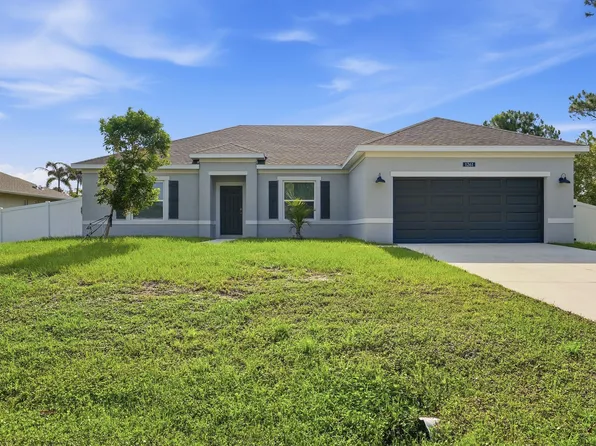 1261 SW Curry St, Port Saint Lucie, FL 34983