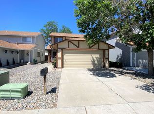 1704 Round Mountain Cir, Sparks, NV