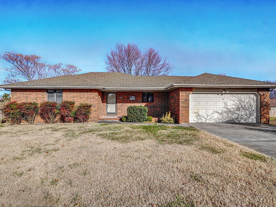 1st image of 1339 E Stoneridge Dr