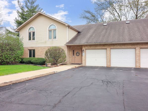 2604 Crescenzo Dr, Joliet, IL 60436