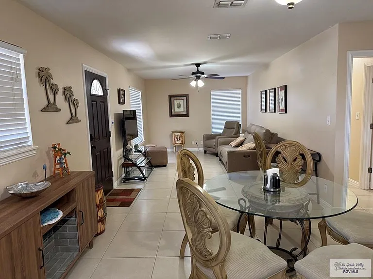 1618 E Los Ebanos Blvd — Photo 6