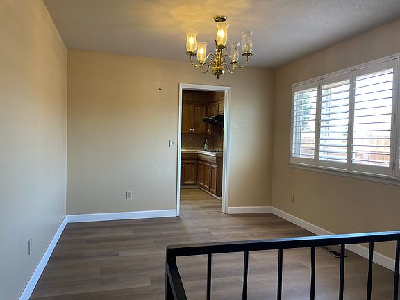 5th image of 1425 Wawona St