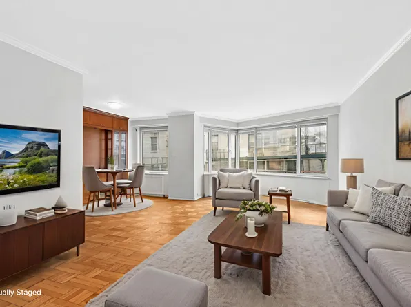 60 Sutton Place South image 1 of 12