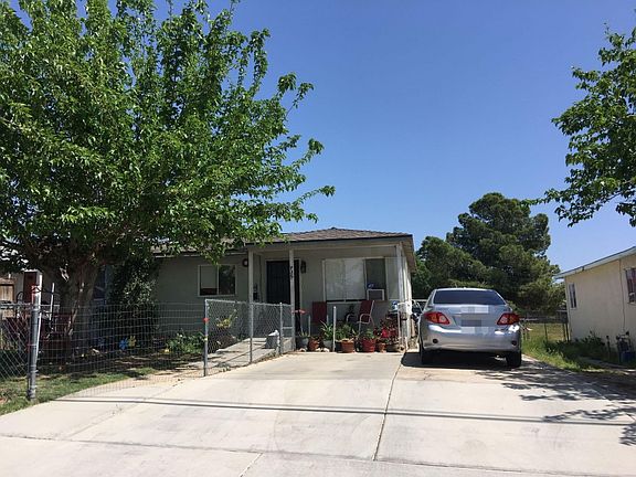 3rd image of 735 Normandy Dr
