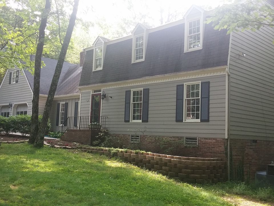 Gorgeous home on level f lot