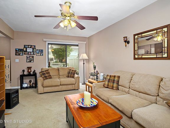 4th image of 11 Waterford Dr
