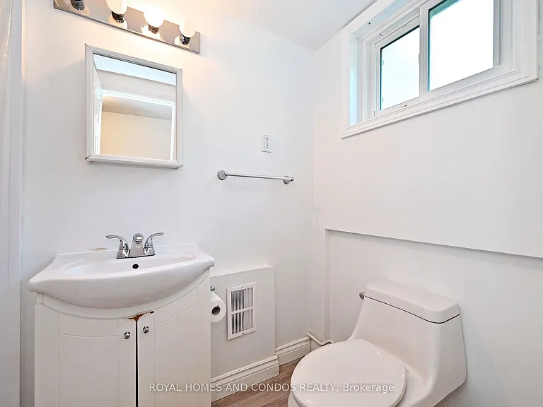 27 Marlena Dr — Photo 12
