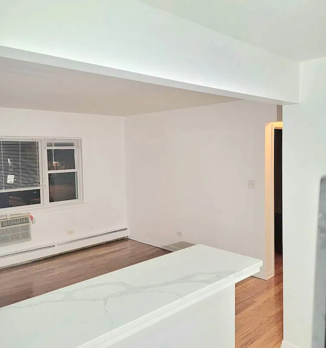 2 bed, 850 sqft, $1,650 — Photo 3