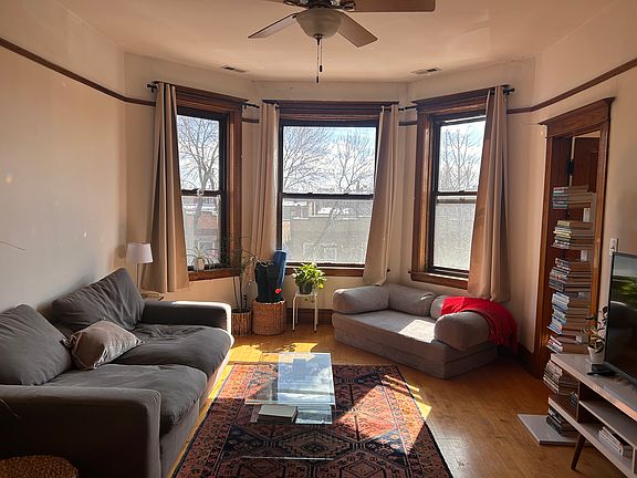 4th image of 2614 W Iowa St APT 3