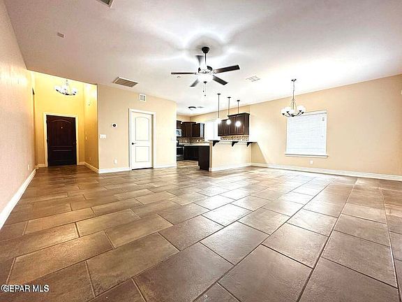 5th image of 14360 Jonathan K Molina Ct