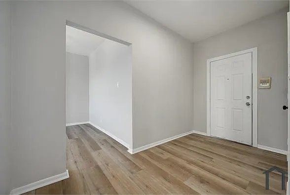 1206 W 83rd St #206 — Photo 9