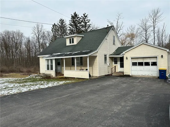 7766 State Street Rd, Auburn, NY 13021