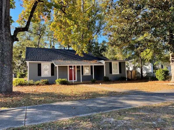 2120 Brandon Rd, Wilmington, NC 28405