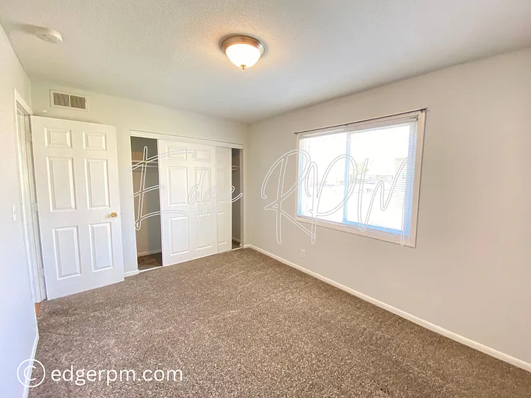 1115-1120 Doreen Ct — Photo 8